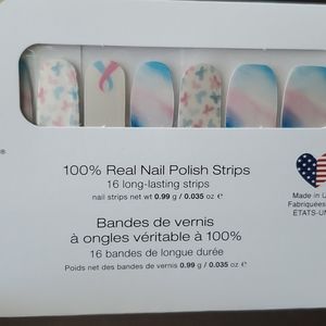 Colorstreet Never forgotten